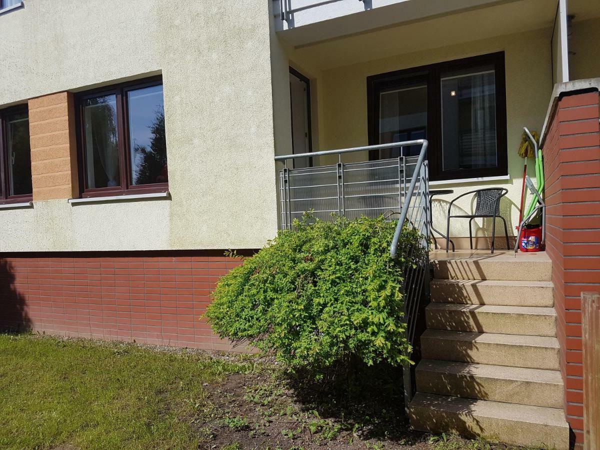 Apartament Z Ogrodkiem Pomerania Kolobřeh Exteriér fotografie